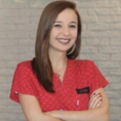 Özge Gönenç