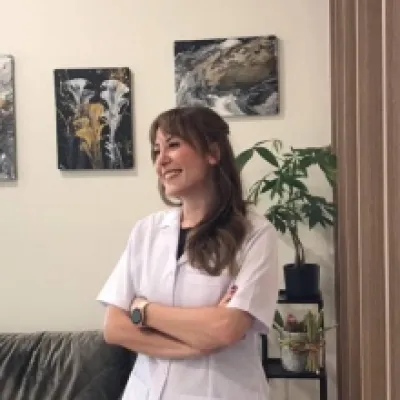 Dt. Ezgi Boyra profil fotoğrafı