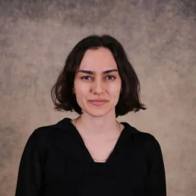 Azra Güzel