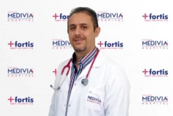 Uzm. Dr. Oğuzhan Dolar profil fotoğrafı
