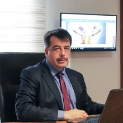 Dr. Öğr. Üyesi Ozan Ganiüsmen profil fotoğrafı