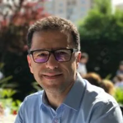 Tahir Akdeniz