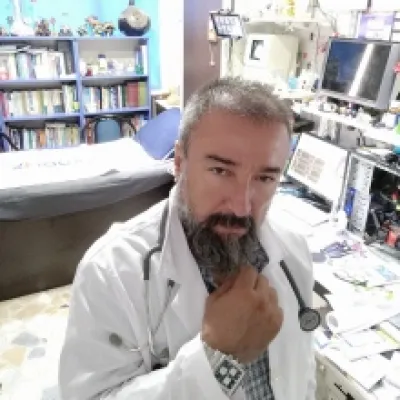 Özkan Özdemır