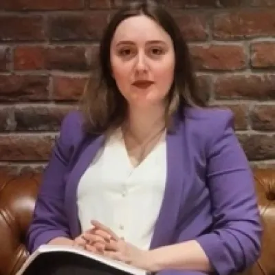 Zeynep Hazan Güzeler