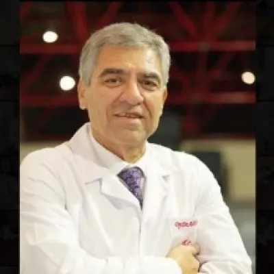 Op. Dr. Adil Gürtuğ profil fotoğrafı