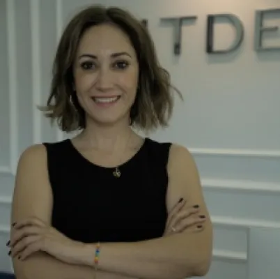 Esra Arpacı
