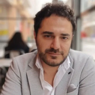 Taha Öztürk