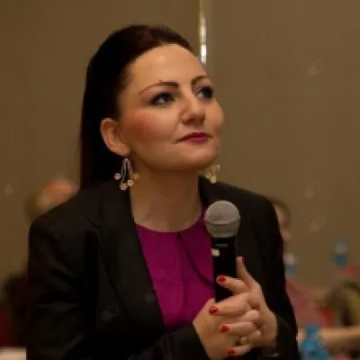 Esra Dereobalı