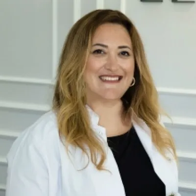 Esra Kaya
