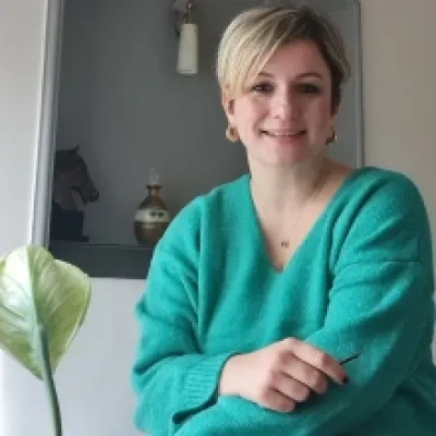 İpek Yarbaşı Açıkalın
