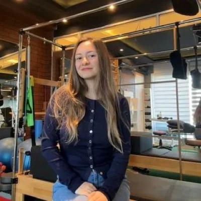 Fzt. Elif Yağız profil fotoğrafı