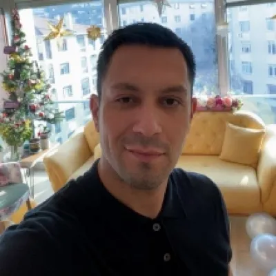Okan Aslanol
