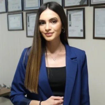 Esna Serbest