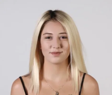 Esra Etli profil fotoğrafı
