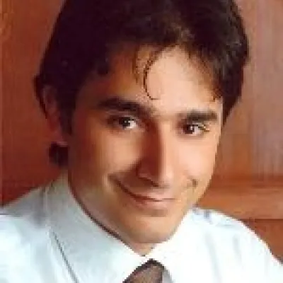 Enver Özkurt
