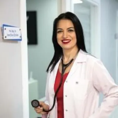 Dr. Öğr. Üyesi İrem Öner Özkara profil fotoğrafı