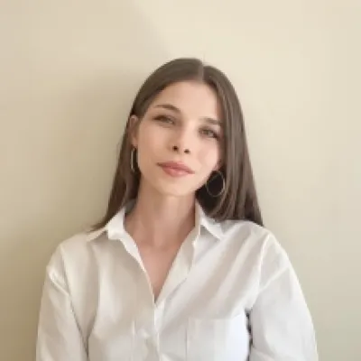 Esra Saraç Caniklioğlu