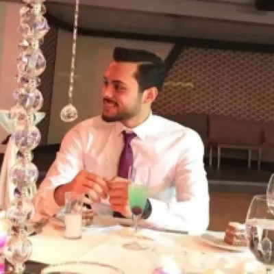 Seçkin İn