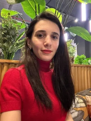 Aile Danışmanı Aleyna Öztürk