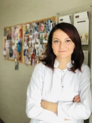 Emine Manolya Kara