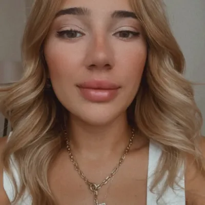 Beste Özek profil fotoğrafı