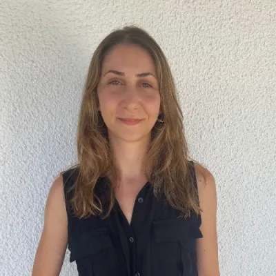 Özge Göz