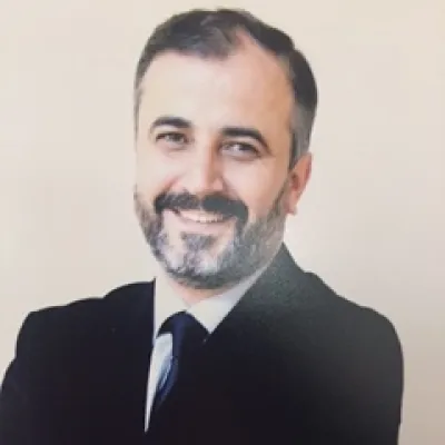 Özgür Dundar