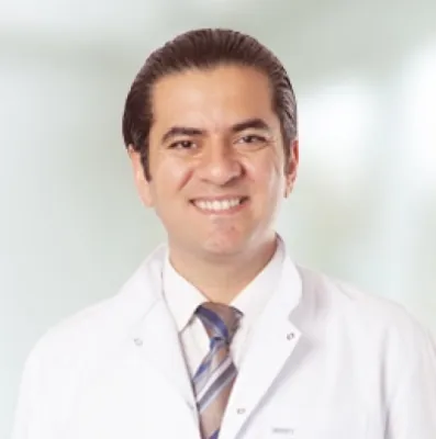 Op. Dr. İskender Alkın Solmaz profil fotoğrafı