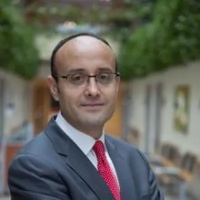 Fırat Özer