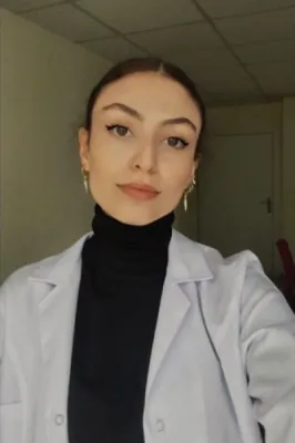 Simge Özdemir
