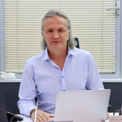 Op. Dr. Hakan Kadirağa profil fotoğrafı