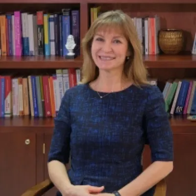 Prof. Dr. Elif Onur Aysevener profil fotoğrafı