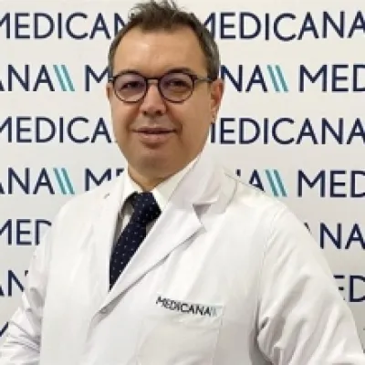 Uzm. Dr. İlker Karadoğan profil fotoğrafı