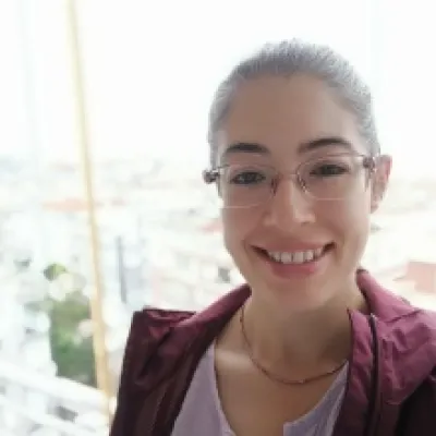 Doç. Dr. Handan Özek Erkuran profil fotoğrafı
