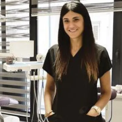 Dr. Dt. Esra Yilman Alagha profil fotoğrafı