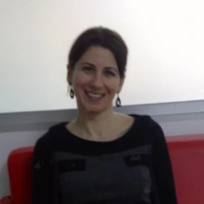 Hülya Kömüldaş