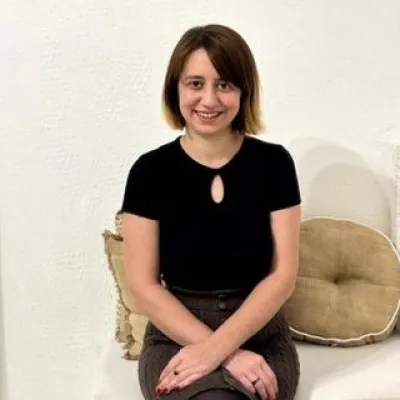 Aynur Yeşiltepeler