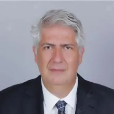 Tunç Özay