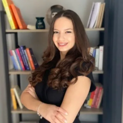 Cansu Yumrutaşlar