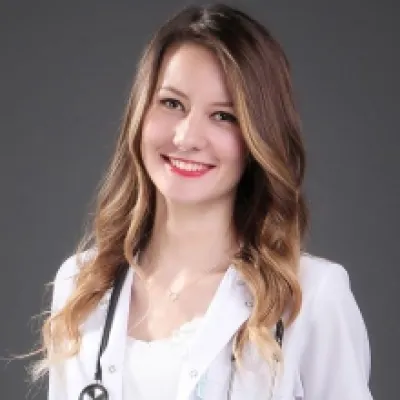 Esra Ayhan Atasayar