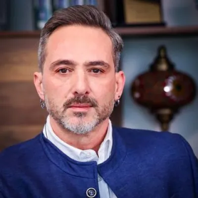 Op. Dr. Okan Nabi Yalbuzdağ profil fotoğrafı