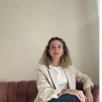 Elif Özer