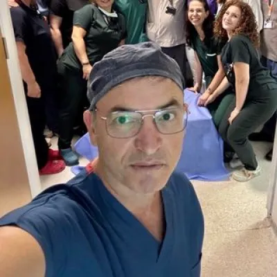 Uzm. Dr. Abdullah Uncuer profil fotoğrafı
