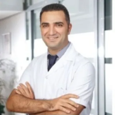 Op. Dr. Umut Akbaş profil fotoğrafı