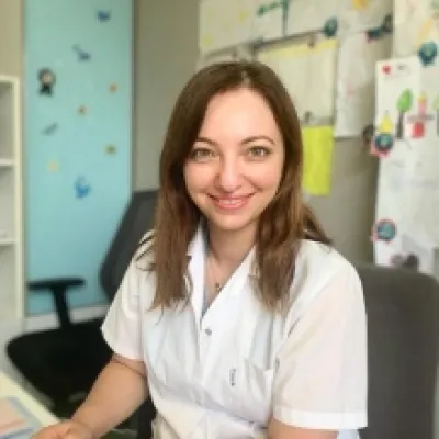 Uzm. Dr. Nur Bekmezci Çilingiroğlu profil fotoğrafı