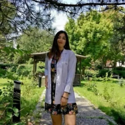 Büşra Derim