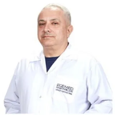 Uzm. Dr. Ahmet Şakru profil fotoğrafı