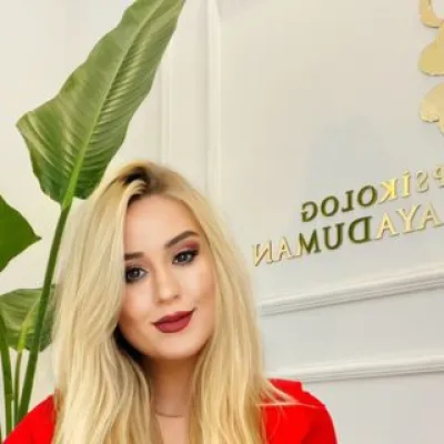 Yonca Ecer Kayaduman