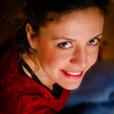 Esra Şahin Demirkapı