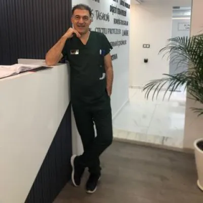 Dt. Murat Lale profil fotoğrafı